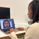 Emojis com cabelo afro são desenvolvidos por estudantes na Inglaterra