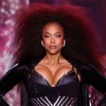 Tyra Banks é aclamada na internet após retorno às passarelas do Victoria's Secret Fashion Show