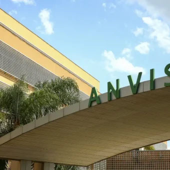 Anvisa autoriza fabricação de antídoto injetável contra intoxicação por metanol no Brasil
