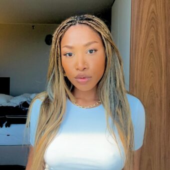 Em entrevista ao podcast Match O Papo, Ebony afirma: “A estrutura do rap foi pensada para o homem.”