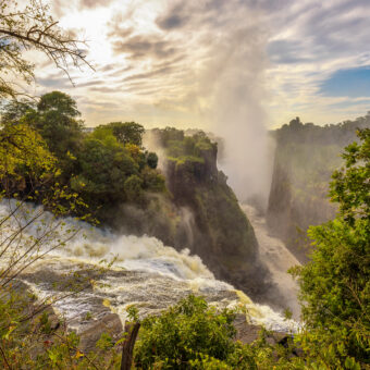 Zimbábue é eleito o melhor destino do mundo para visitar em 2025