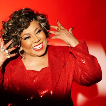 Com mais de cinco décadas de carreira, Alcione faz show especial no Espaço Unimed