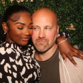 O que aconteceu com Ashlee Jenae? Influenciadora que morreu em viagem com o noivo na Tanzânia