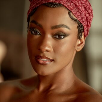 Erika Januza é internada no Rio com infecção renal e Arlindinho cancela show em SP para acompanhá-la