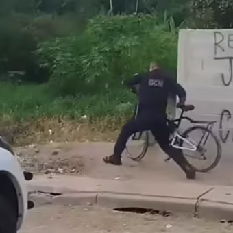 Entregador tem bicicleta destruída por guardas em Mogi das Cruzes, denuncia agressões e caso chega ao Ministério Público