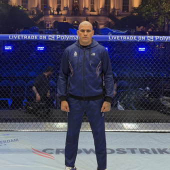 Alex Poatan é nocauteado por Ciryl Gane e adia sonho de se tornar campeão em três categorias do UFC