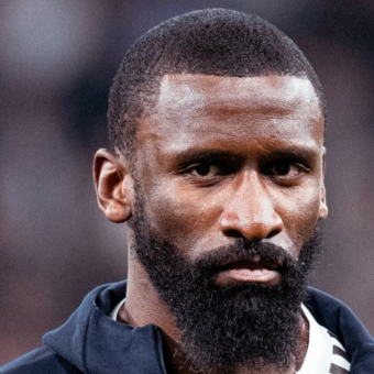 Antonio Rüdiger, da Alemanha, pede mais escuta aos refugiados: “Eles não têm outra escolha”