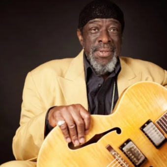 James “Blood” Ulmer, pioneiro do jazz e do blues experimental, morre aos 86 anos