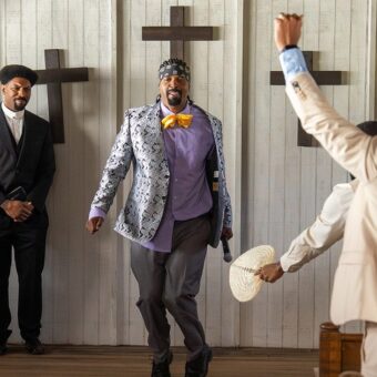 Shawn Wayans fala sobre o novo “Todo Mundo em Pânico”, a reunião do elenco original e o legado da Família