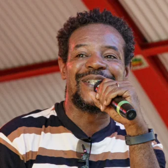 Hip-Hop ocupa São Paulo com batalhas de rima, shows e celebração da cultura periférica