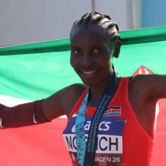 Agnes Ngetich bate recorde mundial da meia maratona e conquista segundo título mundial em 2026