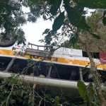 Acidente de ônibus na Serra da Barriga deixa 18 mortos e 30 feridos em Alagoas