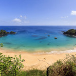 Praia brasileira é eleita a melhor do mundo pelos turistas