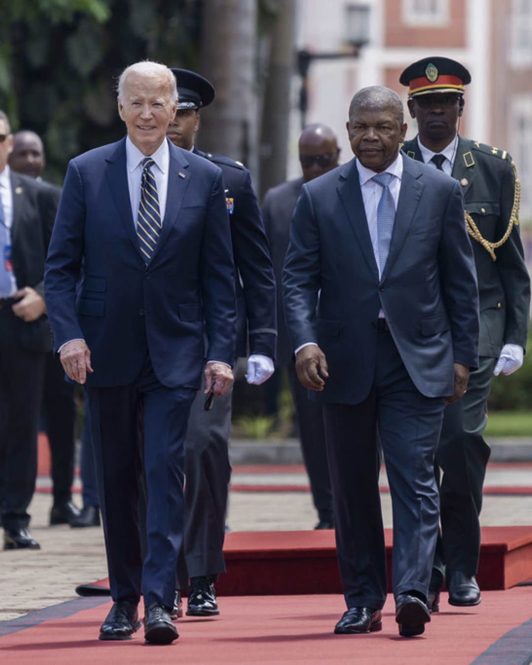 Biden visita Angola  e promove investimentos ao país durante última viagem do mandato (2)