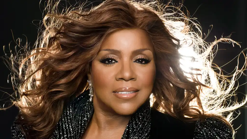 gloria-gaynor