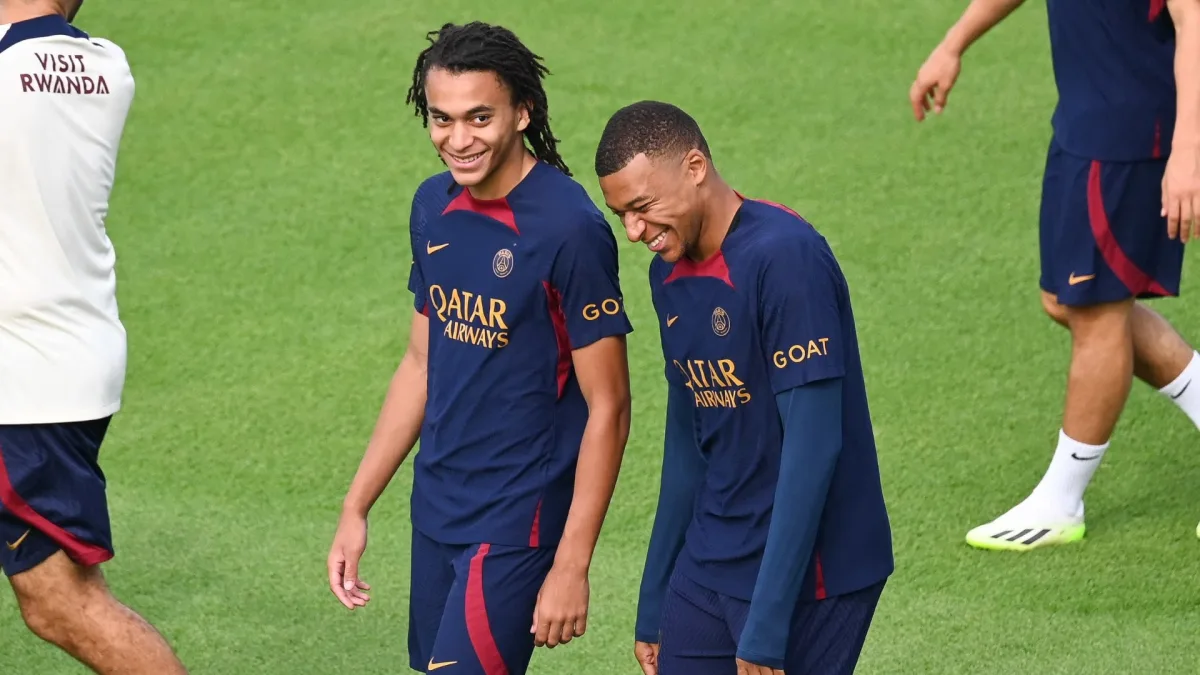 kylian-and-ethan-mbappé