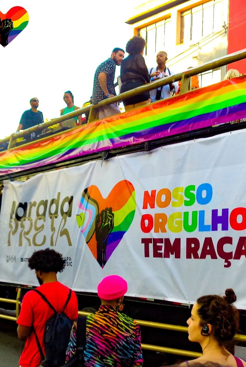 Com o tema 'Aquilombar é Cura', Parada Preta 2024, promove cultura e celebração