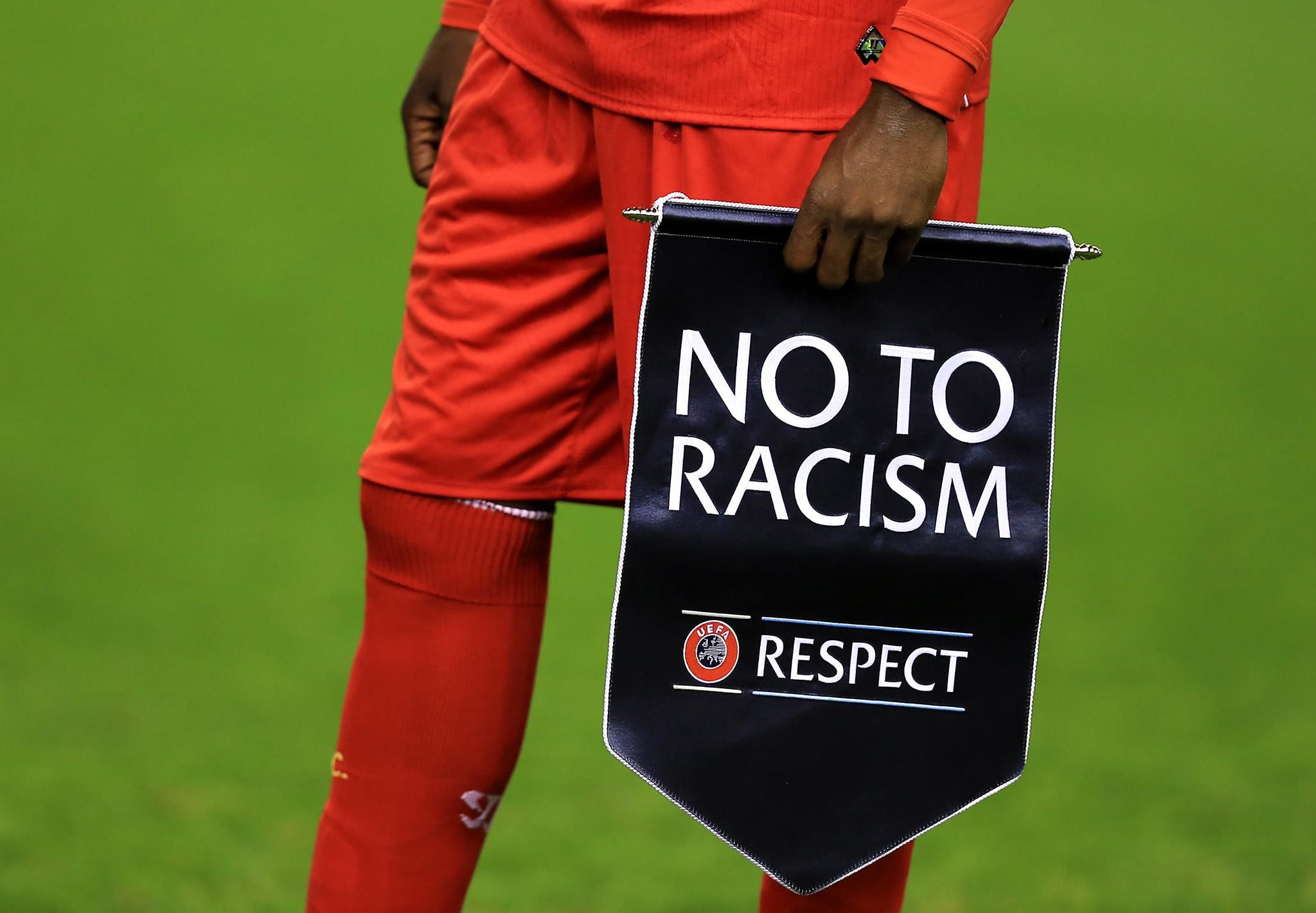 FIFA cria Plano global sobre racismo e medida eficaz contra o preconceito