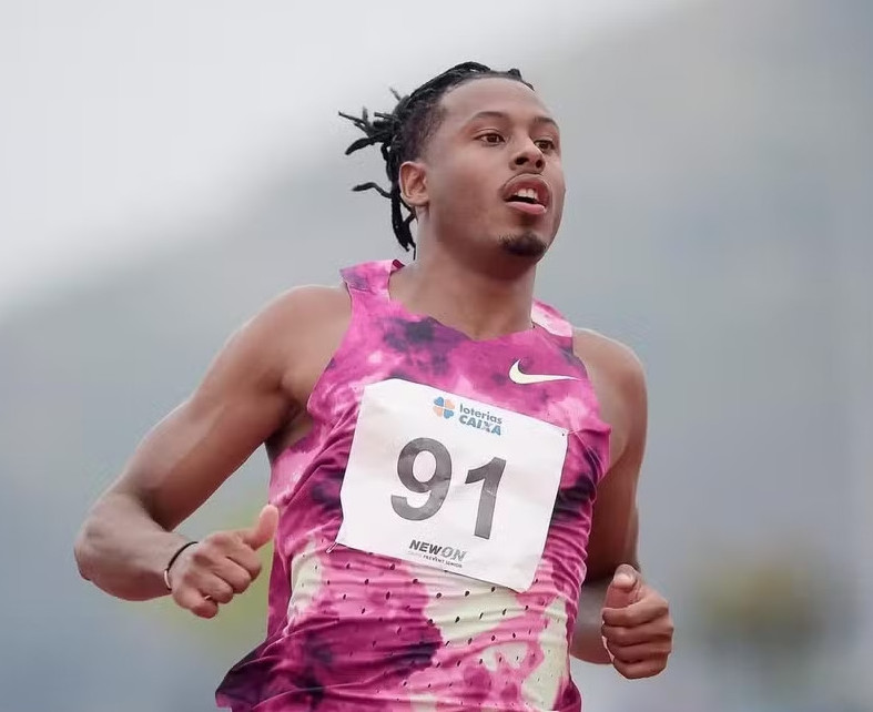 Paulo André é campeão do Grande Prêmio Brasil de Atletismo, e celebra conquista